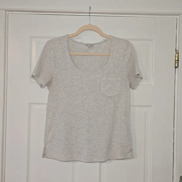 Lucky Brand Pocket Tshirt - Picture 1 of 5